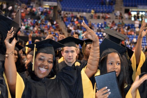 Class of 2015 goes out with a roar