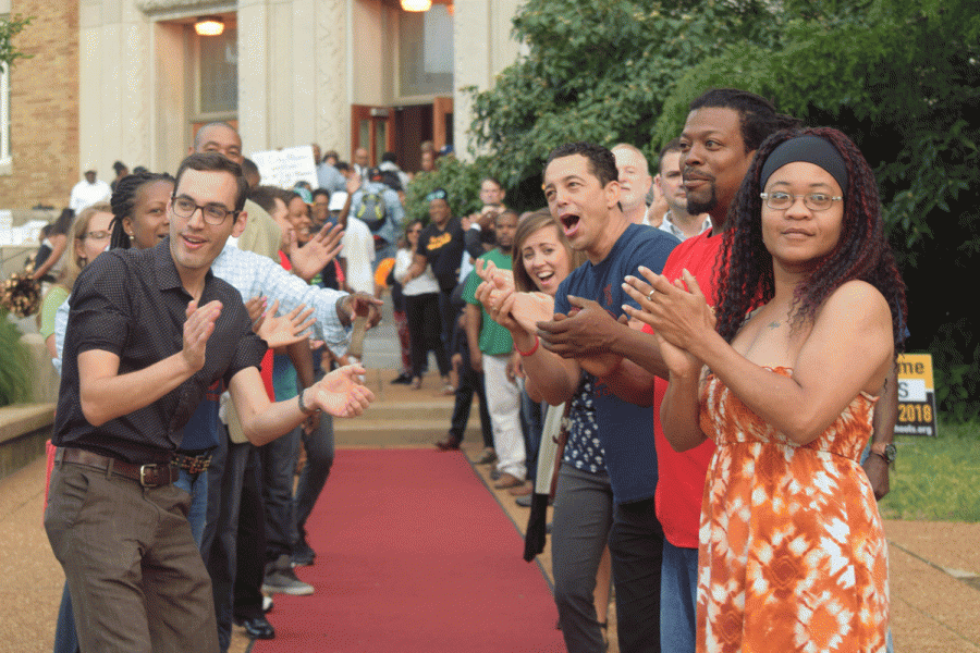 Alumni return to celebrate first day