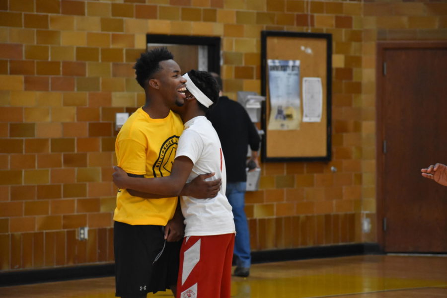 Clothing lines compete in basketball game