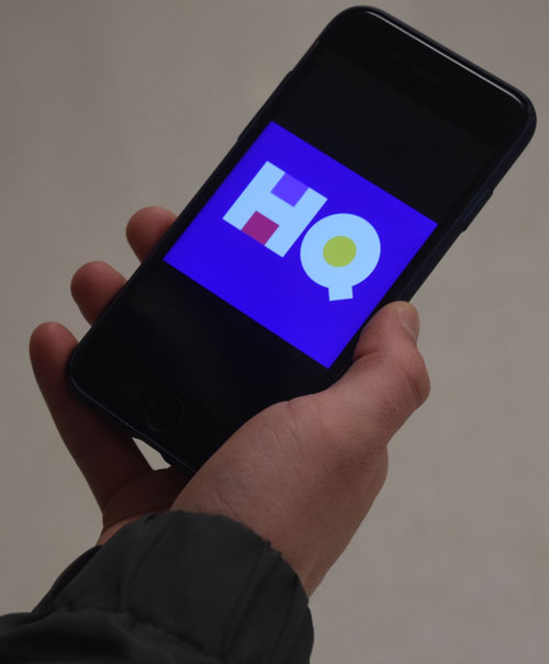 HQ Trivia captures students attention