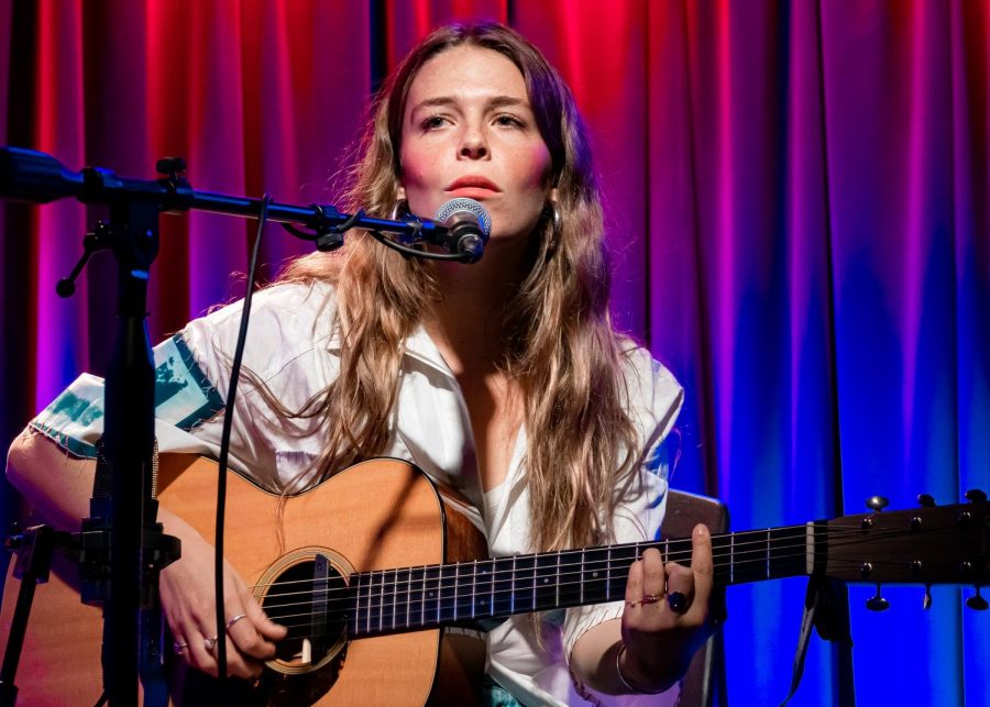Up-and-coming artist Maggie Rogers impresses with debut album