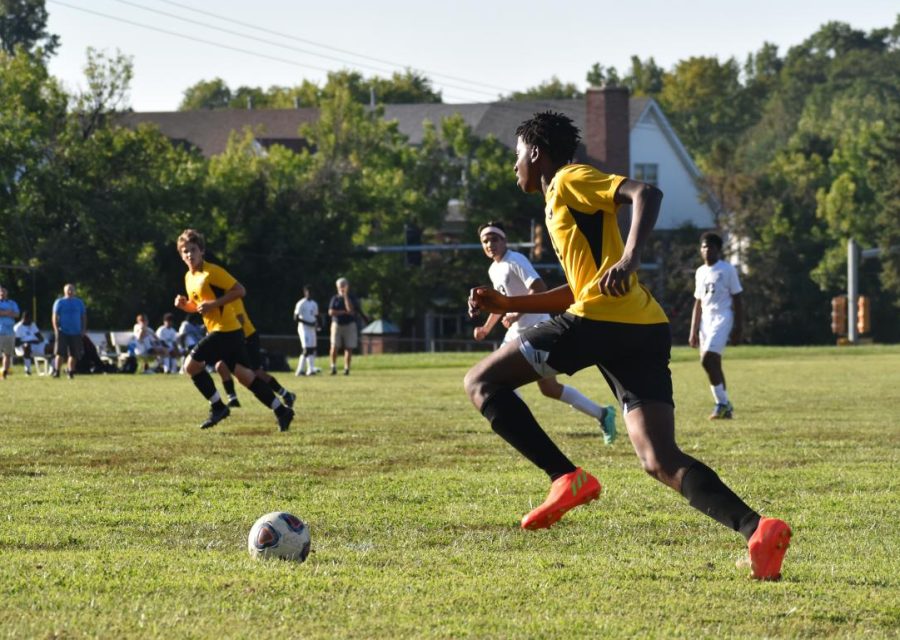 The season ended 11-8-1. The team’s goalie and co-captain, Larryn Porter, senior, has a 7-0-1 record in goal and scored two goals. Forward Aaron Amaya, junior, led with 13 goals,
as well as five assists. Co-captain Theo Sharp, senior, has 10 goals along with 6 assists.